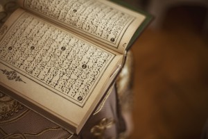 Perbedaan antara Surah Makkiyah dan Madaniyah dalam Al-Quran