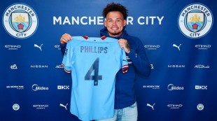 Rogoh Kocek Rp763 Miliar, City Rampungkan Transfer Kalvin Phillips