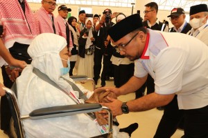 Lepas Jemaah Asal Pati, Menag: Semoga Jadi Haji Mabrur