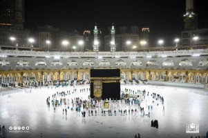 Akhirnya Setelah Dua Tahun, Pembatas Sekitar Kakbah Diangkat