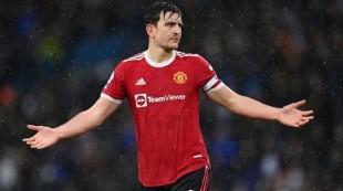 Manchester United Kalah di Pekan Pertama, Kapten Maguire Kecewa Berat