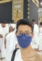 Viral Perempuan Pakai Ihram Laki-Laki, Ustadz Ginanjar: Tidak Boleh