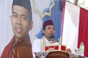 Ustadz Abdul Somad: Salat Tanpa Niat Hukumnya Tidak Sah