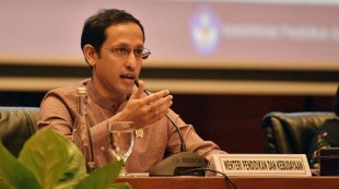 Mendikbudristek Nadiem Makarim dan Keluarga Positif Covid-19