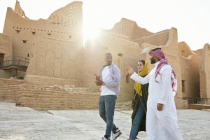 Aturan Baru, Ini 7 Syarat Pemegang Visa Turis Masuk ke Saudi