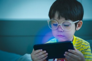 Speech Delay, ‘Penyakit’ Populer Balita di Era Gadget