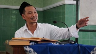 Gus Baha: Penting, Menjaga Niat Selalu Taat kepada Allah dalam Hidup