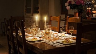 Ikuti Pola Makan Nabi, Beliau Tak Pernah Makan Lepas Isya