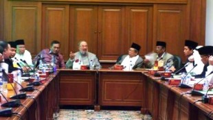 Syekh Qaradhawi Sering ke Indonesia, Kunjungi MUI, NU, dan Muhammadiyah