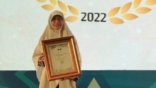 BPRS Bumi Rinjani UMM Raih Penghargaan Sharia Award