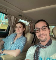 Edward Akbar Yakin Nikahi Kimberly Ryder karena Salat Subuh