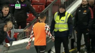 Imbas Ngambek, Cristiano Ronaldo Dihukum Manchester United