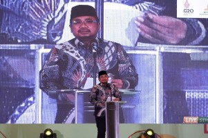 Gus Men Yaqut Raih Penghargaan Nawacita Awards 2022