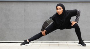 Anti Ribet dan Gerah, Kenali Jenis-jenis Hijab Olahraga