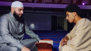 Tak Hanya Piawai di Lapangan, Zakaria Aboukhlal Juga Fasih Baca Quran