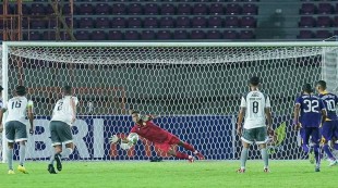 Persib Menang Telak 3-0 Lawan Persik, David da Silva Cetak 2 Gol