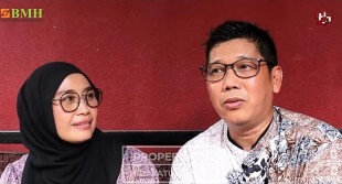Suami-Istri Perang Doa Selama 24 Tahun, Kepala Rumah Tangga Kini Mualaf
