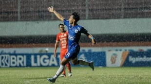 Hajar Persija Jakarta 2-0, PSIS Perbaiki Rekor Pertemuan
