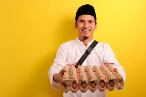 Terlihat atau Diam-diam, Sedekah Harus Didasari Keikhlasan