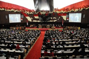 LP3ES: Ingkari Aspirasi Publik, Demokrasi di Indonesia Semakin Mundur