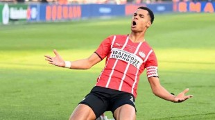 Manchester United Kena Tikung, Cody Gakpo Merapat ke Liverpool