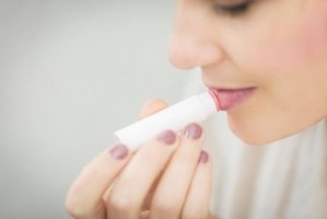 5 Lipbalm Halal dan Aman Cocok untuk Para Muslimah