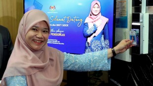 Fadhlina Sidek, Muslimah Pertama Jadi Menteri Pendidikan Malaysia