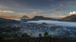 Peningkatan Aktivitas Gunung Dieng Tak Berpengaruh pada Sektor Pariwisata