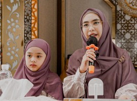 Oki Setiana Dewi Ajak Anak Sulung Safari Dakwah di Kota Batam