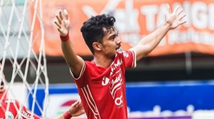 Persija Naik ke Puncak Klasemen Liga 1 usai Kalahkan PSM 4-2
