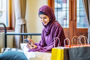 Pertumbuhan Ekonomi Digital Picu Tren Perilaku Belanja Konsumen