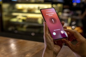 Waspada! 202 Aplikasi di Andorid dan iOS Bisa Curi Uang di Rekening