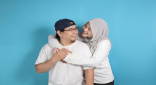Istri Wajib Simak, Begini Cara Taklukan Hati Suami dalam Islam