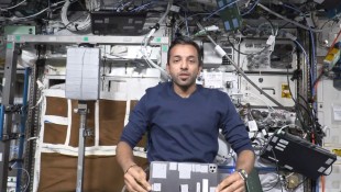 Astronot UEA Bagikan Pemandangan Berkilau Malam Ramadhan dari Luar Angkasa