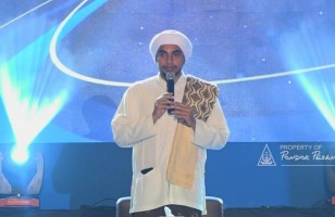 Habib Muhammad Ingin Santri Juga Jadi Doktor dan Dokter