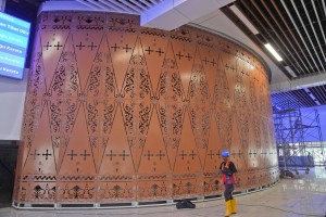 Stasiun KA Cepat Jakarta-Bandung Berhias Cantik dengan Motif Khas Indonesia