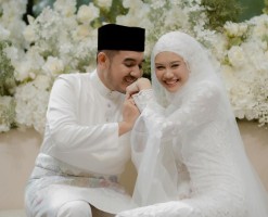 Tren Pernikahan 2024: Digelar di Ballroom Hotel dengan Nuansa Flora   