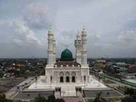 Kebanggaan Muslim Karanganyar, Masjid Agung Madaniyah Terinspirasi Masjid Nabawi