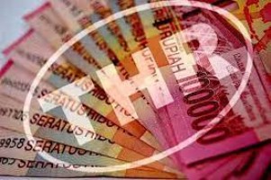 Bijak Kelola THR: Jangan Terjebak Euforia Lebaran, Dahulukan Zakat dan Infak