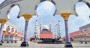 Rekomendasi 9 Destinasi Wisata Religi, Kunjungi saat Libur Lebaran 2024