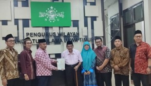 Amankan Aset, Pemilik Tanah dan Masjid di Trenggalek Mewakafkan ke PWNU Jatim