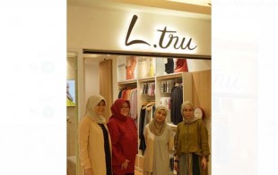 L.Tru Hadirkan Busana Umrah-Haji yang Nyaman dengan Harga Terjangkau