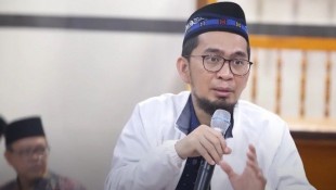 Ustadz Adi Hidayat Ungkap Bahaya Judi Online: Extraordinary Crime yang Mengancam Kebahagiaan