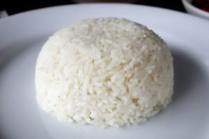 Konsumsi Nasi Putih Dingin Lebih Baik untuk Penderita Diabetes, Fakta atau Mitos?