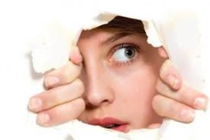 Jangan Suka “Kepo” karena Dalam Islam Ganjarannya Dosa