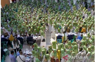 Tes Kolesterol 2.500 Bunda Muslimah Az Zahra Sidoarjo Raih Muri