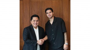 Erick Thohir Jabat Tangan Kevin Diks, Bintang FC Copenhagen Siap Bela Timnas Indonesia!