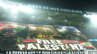 Menakjubkan! Ultras PSG Ciptakan Maha Karya Spanduk Palestina di Liga Champions