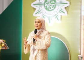 Kunci Sukses Dewi Yull Terapkan Pengasuhan Inklusif: Berbaik Sangka pada Allah SWT