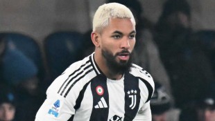 Bursa Transfer: Manchester United Incar Douglas Luiz dari Juventus